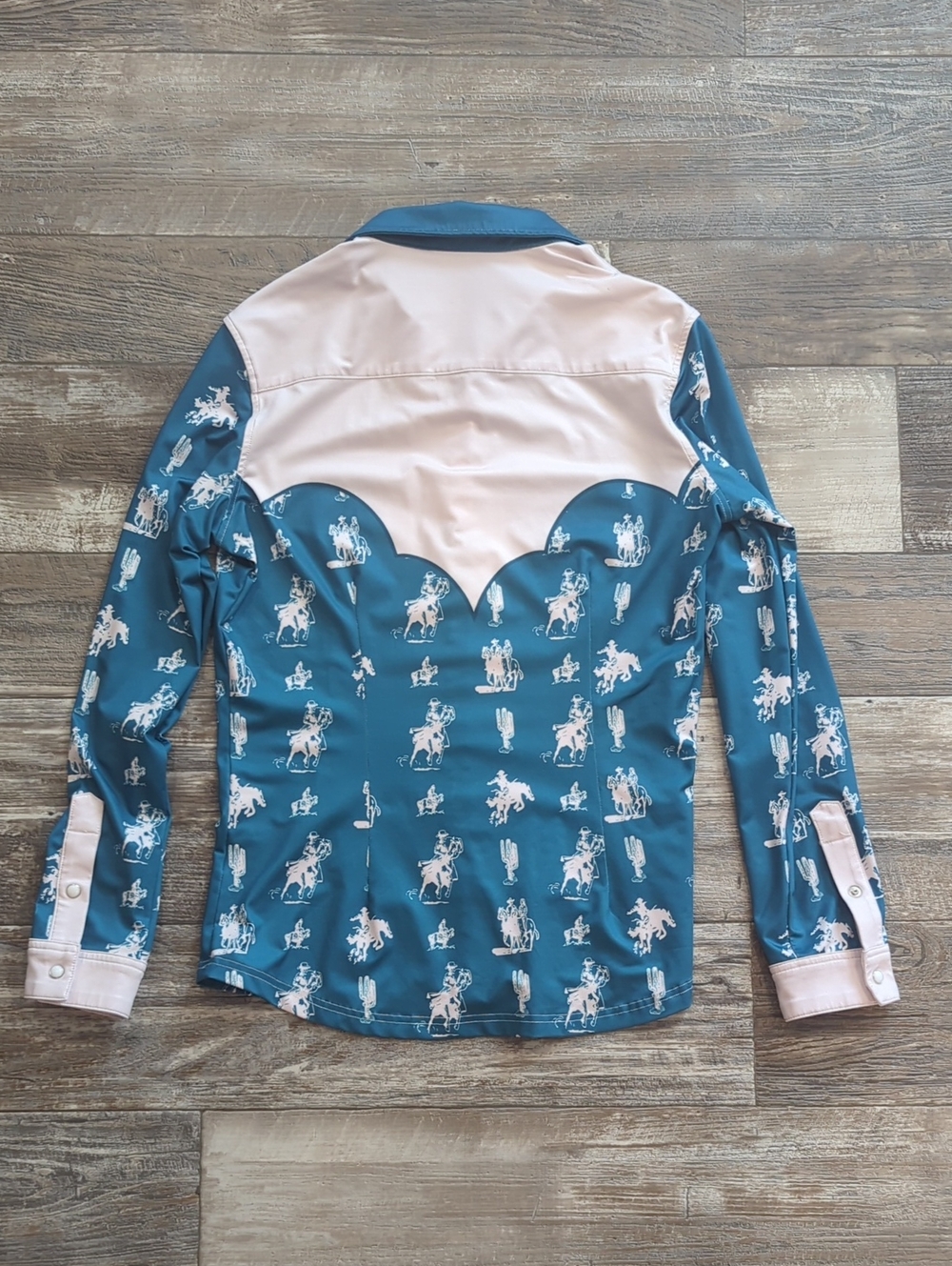 RANCH DRESS'N Fallon Taylor "Buckaroo" Turquoise & White Rodeo Performshirt sz S - Picture 8 of 14